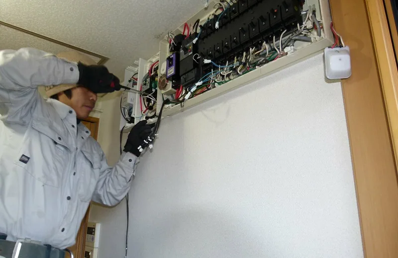 Leads Électricien en Suisse